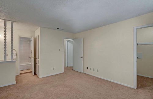 Odessa Apartment | Summertree apartments