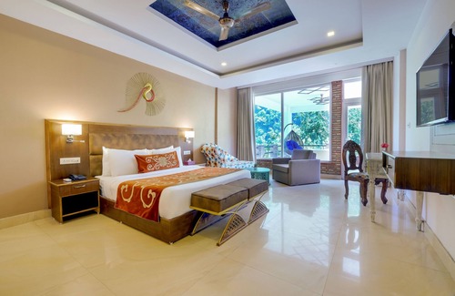 Dhunar Gaon Hotel | Summit By The Ganges Beach Resort & Spa