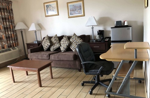 Englewood South Hotel | Sun Coast Inn