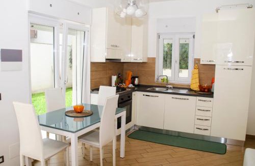 Fiumicino Apartment | Sun Garden l.t.