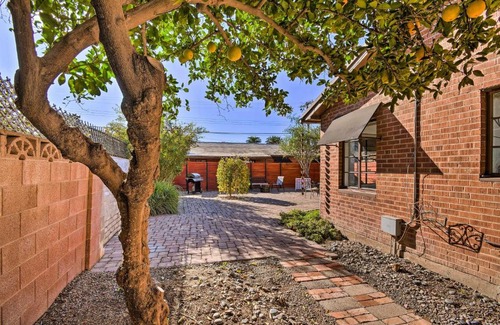 F. Q. Story House | Sun-Lit Phoenix Gem Backyard Entertainment Patio!