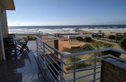 Mozelos Apartment | Sun, Sky and Sea