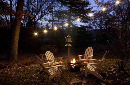 Hollowville House | Sunbeam Lodge: Pool+Hot Tub, 50 Acres, ‘70s Oasis