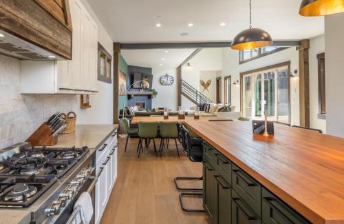 Cle Elum House | Suncadia 4 Bdrm Resort Core Home 4 King En Suites