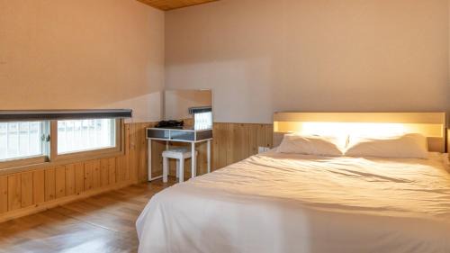 Tarimok House | suncheon romance pension