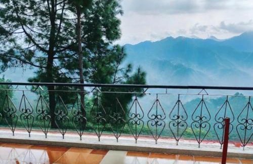 Lansdowne Resort | Suncrest Trails Resort