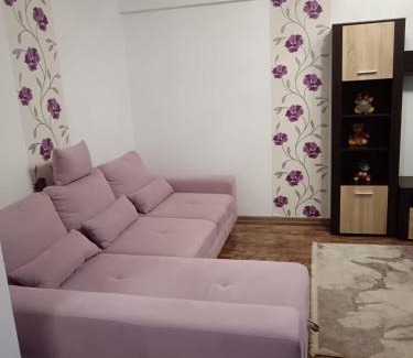 Iasi Apartment | Sunday's Home