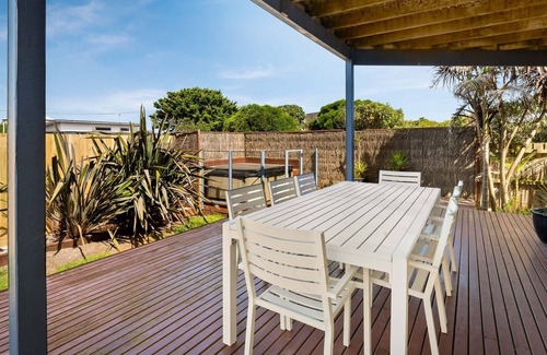 Sunderland Bay House | Sunderland Retreat in Sunderland Bay