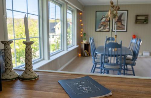 Sund i Lofoten House | Sundet Lofoten - fjell- og havutsikt