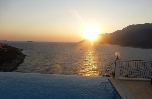 Kas Villa | Sundown Villa: 4 Bedroom Villa With Private Pool; sea view