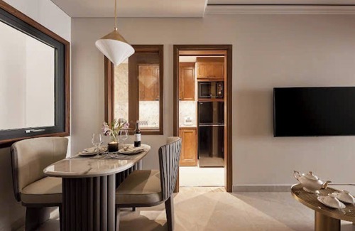 Ho Chi Minh City Apartment | Sunflower Apartment - Suite by THC Group