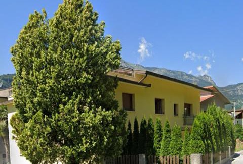 Longarone Apartment | Sunflower Apartment