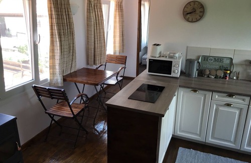 Polski Trambesh House | Sunflower Guest House