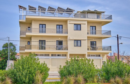 Gouvia Apartment | Sunflower Suite 103 Gouvia Corfu
