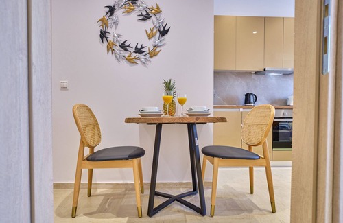 Gouvia Apartment | Sunflower Suite 201 Gouvia Corfu