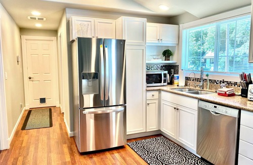 Issaquah House | Sungri-La ☀ tranquil one-acre backyard with mountain views, next to a river park