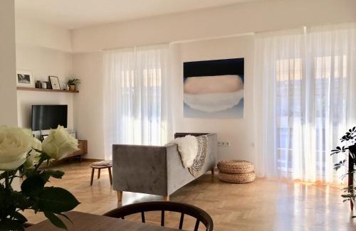 Omonia Apartment | Sunkissed Rooftop Apartments