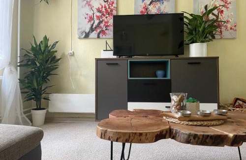 Grizinkalns Apartment | Sunny 1 Br Apt in Center Next to Park