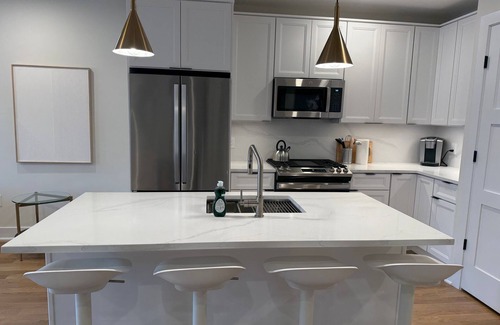 Hoboken Apartment | Sunny 2BR Loft Work, Relax, Minutes to NYC