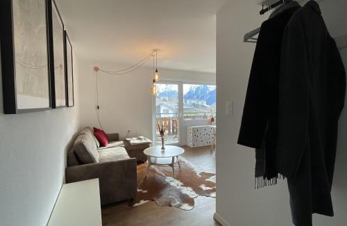 Graechen Apartment | Sunny Alps View: Central Bliss