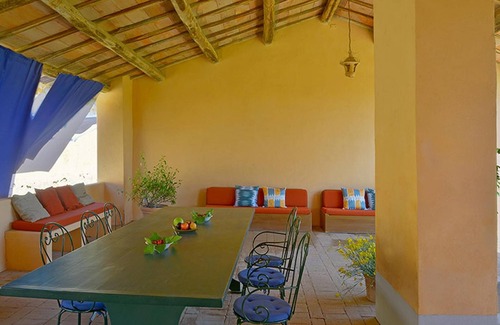 Pescia Romana Apartment | Sunny apartment with terrace, pool and PRIVATE ACCESS TO THE BEACH