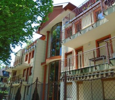 Siofok Aranypart Apartment | Sunny Apartman