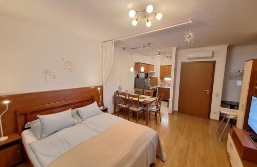 Siofok Aranypart Apartment | Sunny Apartman