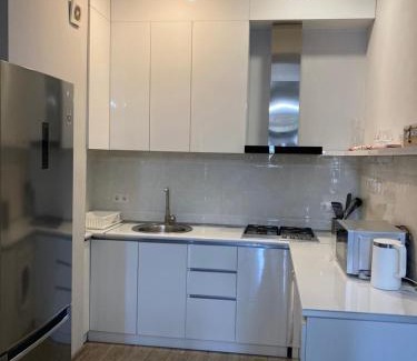 Old Tbilisi Apartment | Sunny Apartment Ortachala
