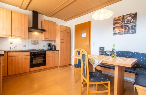 Gerlosberg Apartment | Sunny apartment with a terrace