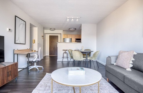 Woodmont Triangle Apartment | Sunny Bethesda 2BR w/Concierge & Gym, near Metro & shops, by Blueground
