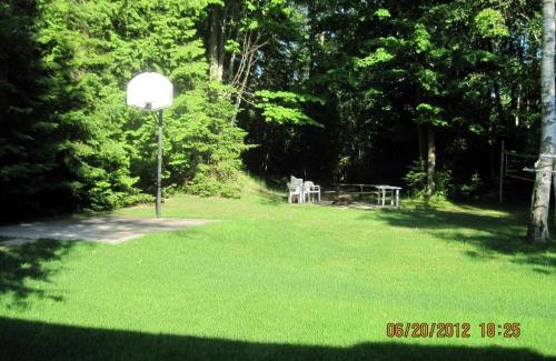 Sauble Beach Resort | Sunny Birch Cottages