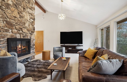 North Oaks Cabin | Sunny Cabin with Indoor Pool, Hot tub, Sauna!