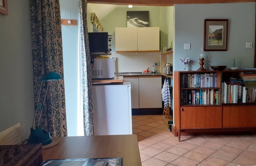 Severn Stoke Cottage | Sunny Cottage over-looking part of a Large Garden, in rural surroundings.
