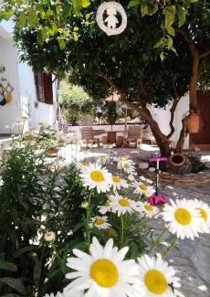 Trikeri House | Sunny Days beach house