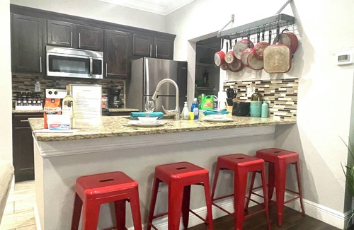 Seminole Condo | SUNNY DELIGHT! pets ok! UPDATED HEATED POOL VACATION CONDO.