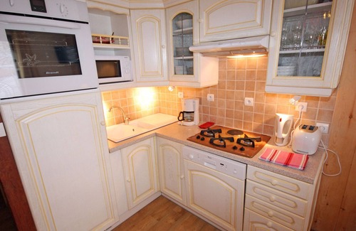 Valloire Apartment | Sunny Duplex Apt for 4 with Terrace & Ski Locker, Valloire Central