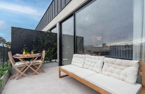 Fao Apartment | Sunny Duplex with Pool and Ofir Beach Nature Escape