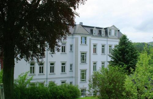 Grunhainichen Villa | Sunny Escape in Borstendorf