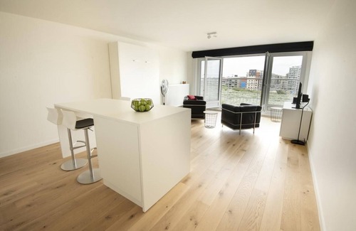 Middelkerke Condo | sunny flat/design style/sea view/center