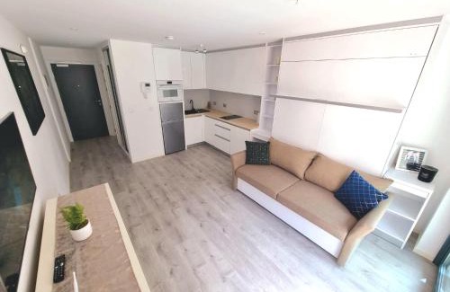 Gibraltar Apartment | Sunny Gibraltar