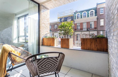 Antwerp Apartment | Sunny haven