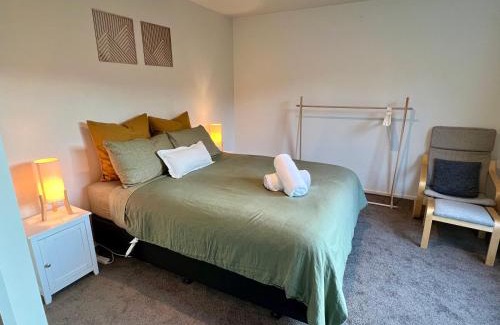 Hanmer Springs House | Sunny Home