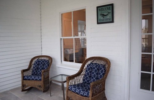 Rye House | Sunny Jenness Beach View Home – Quiet Rd, Perfect for Families & Coastal Escapes