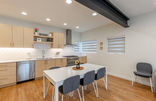 East Queen Anne House | Sunny Modern Masterpiece with EV Charging and A/C