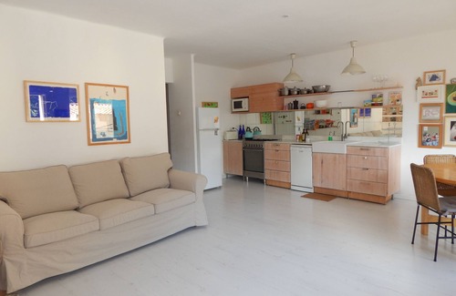 El Carmel Apartment | SUNNY QUIET APARTMENT IN PARK GÜELLn