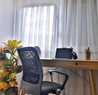 Matiçan Apartment | Sunny Retro Central Apartment