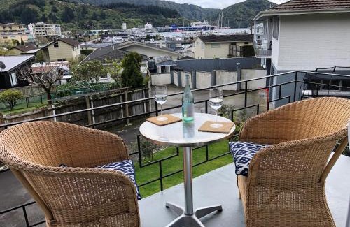 Picton House | Sunny Seaview House 5 minute walk to town
