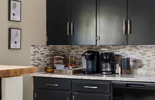 Anderson House | Sunny Side Cottage: Cozy Stay by Anderson U!