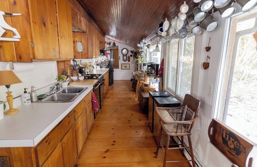 West Brookfield House | Sunnybrook House - 5 bedroom house in wonderful West Brookfield with WiFi, AC