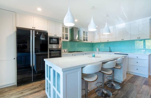Rockingham Apartment | Sunray on Kent Street